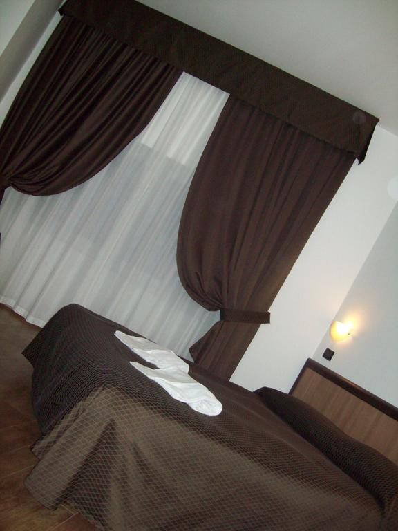 Hotel Chopin Genova Eksteriør bilde
