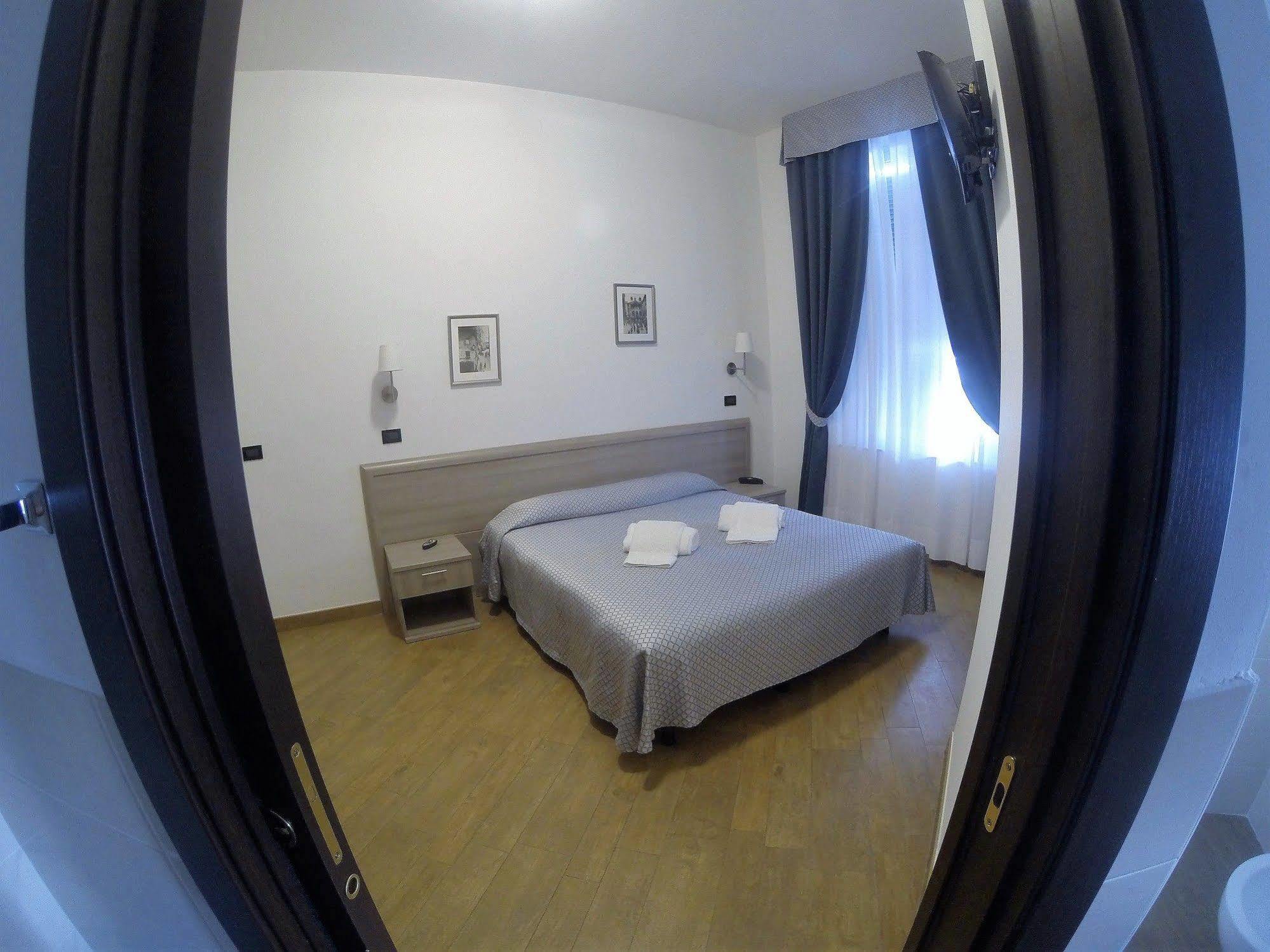 Hotel Chopin Genova Eksteriør bilde