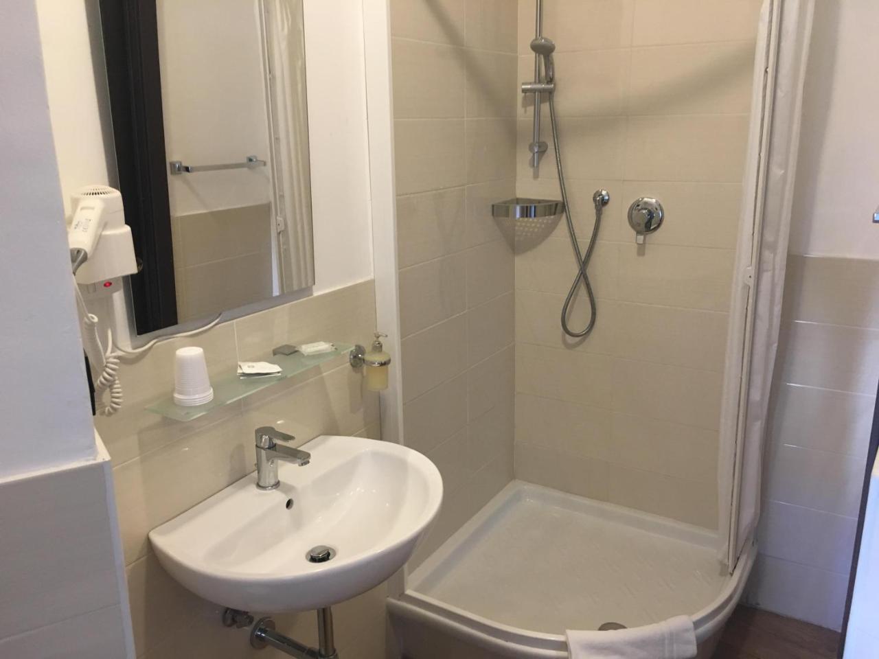 Hotel Chopin Genova Eksteriør bilde